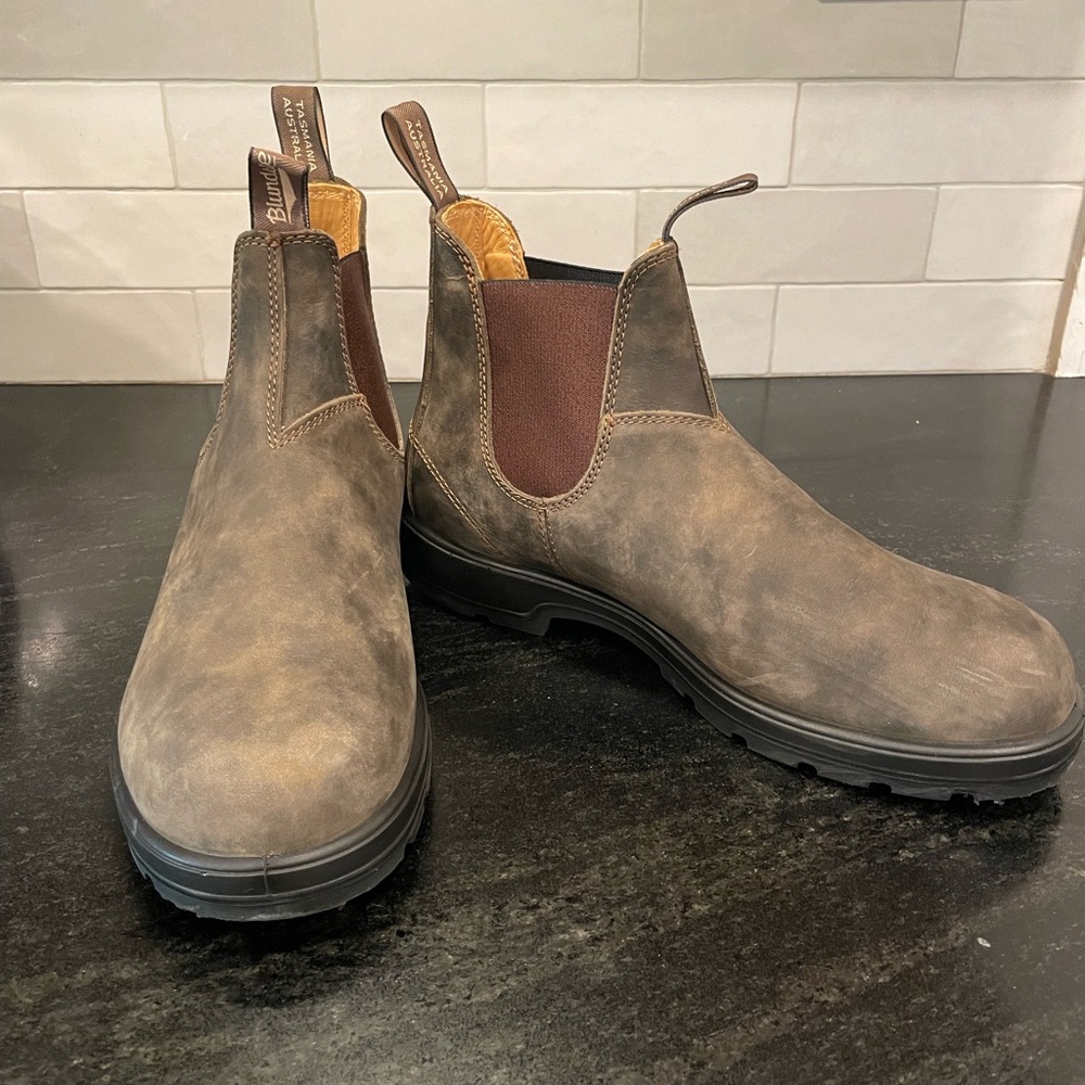 Blundstone Chelsea Boots 11.5